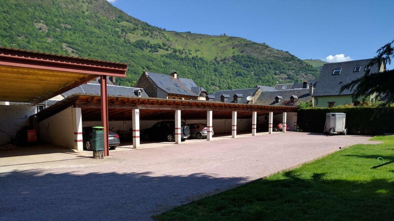Hostal Talabart Лес Экстерьер фото