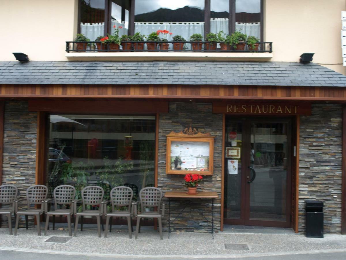 Hostal Talabart Лес Экстерьер фото